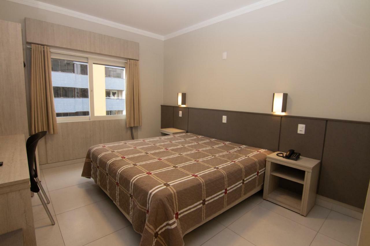A Furninha Hotel Торрис Экстерьер фото
