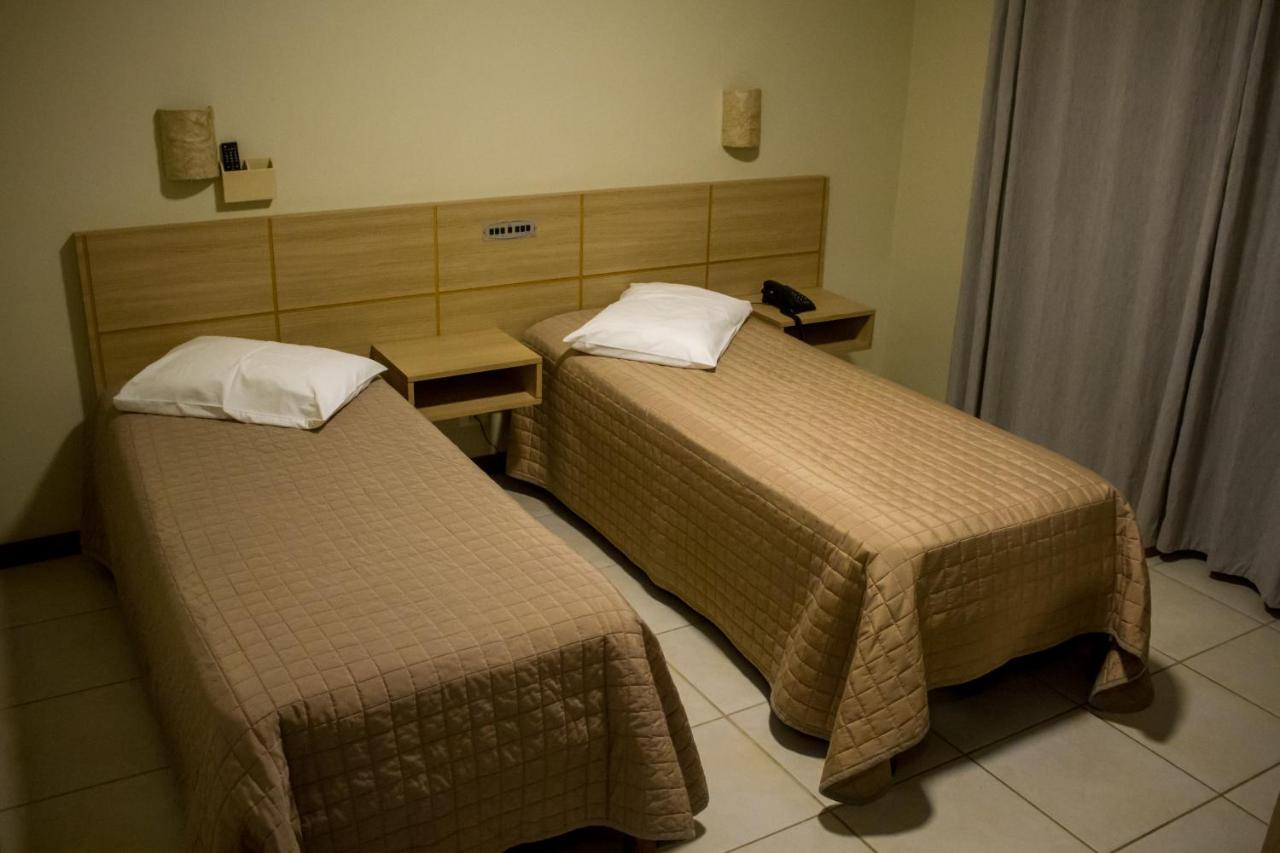 A Furninha Hotel Торрис Экстерьер фото